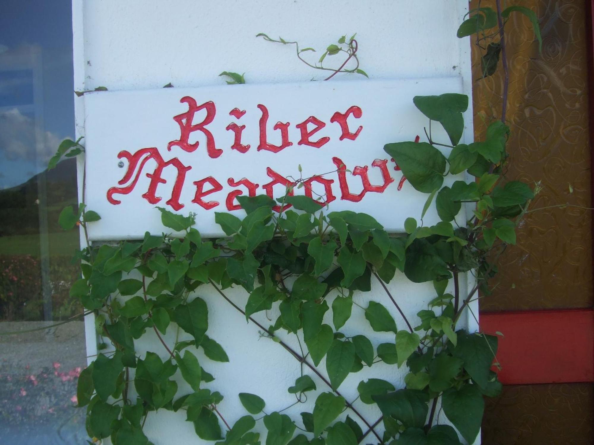 River Meadows B&B Кенмар Экстерьер фото